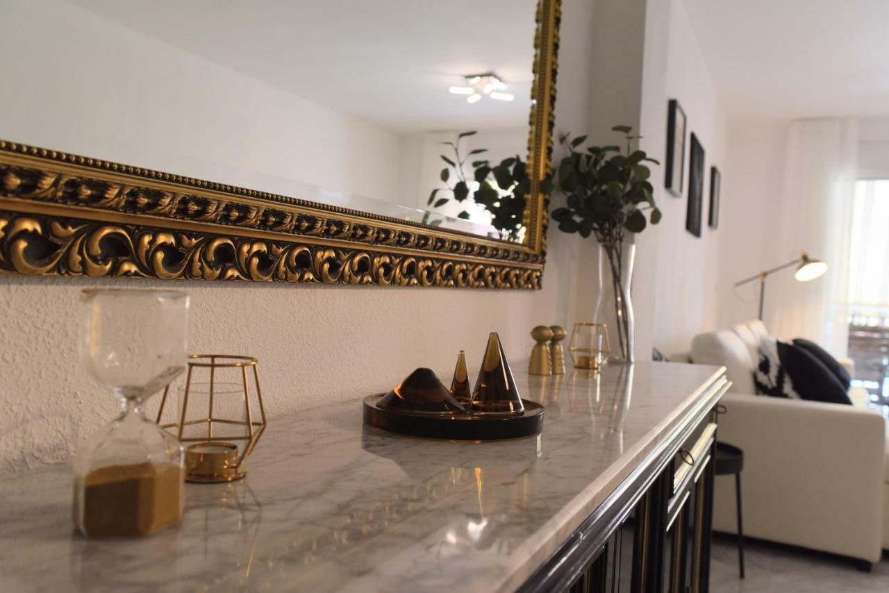 Homely Malaga Don Cristian Con Parking Privado Экстерьер фото